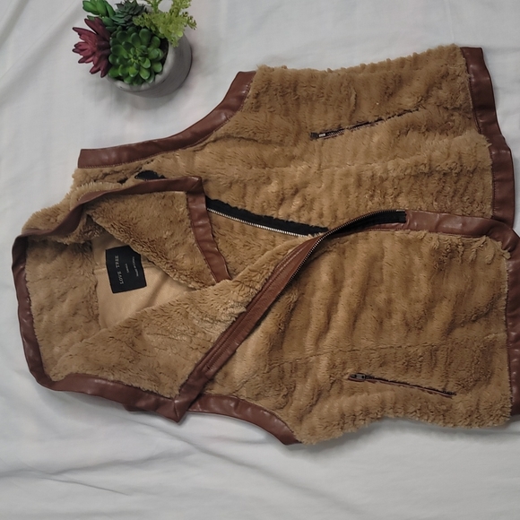 Love Tree brown vest sz Small - Picture 11 of 12